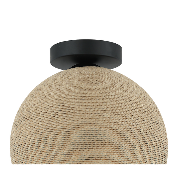 Die Chericoni Carpi Holz-Deckenleuchte kombiniert rustikalen Charme mit moderner Schlichtheit und sorgt für wohnliche Atmosphäre.