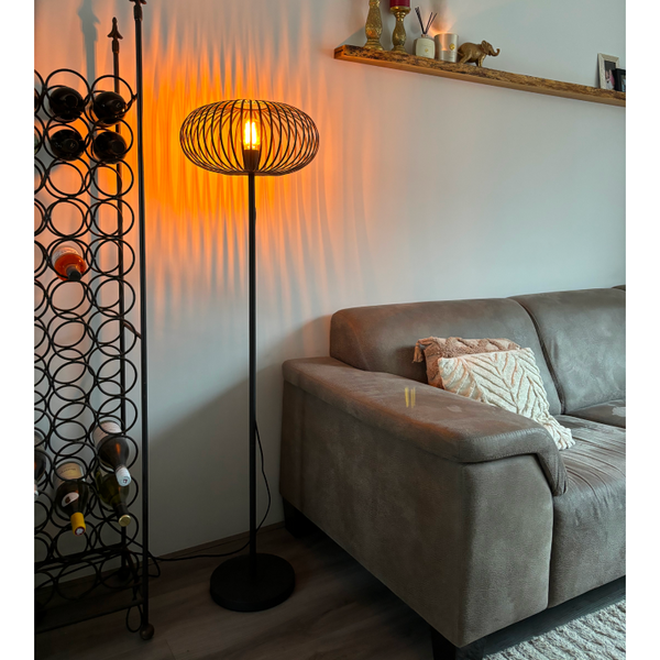 Chericoni Curvato Stehlampe, Ø40 cm, 1-flammig, E27, Schwarz, höhenverstellbar, elegant gestaltet, ideal für moderne und funktionale Wohnräume.