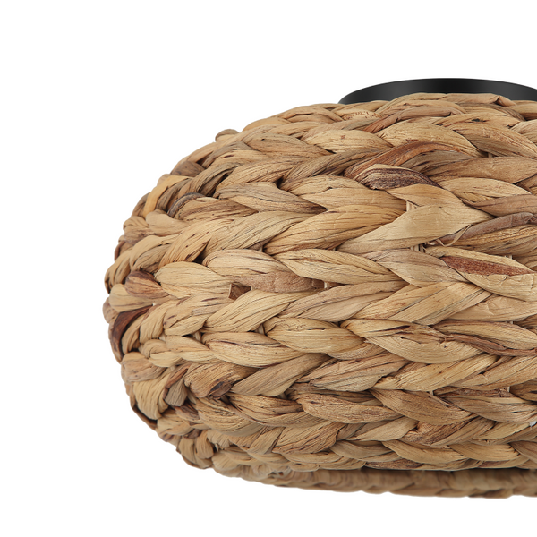 Die Chericoni Nature Treccia Deckenleuchte, Ø35 cm, 1-flammig, bietet elegantes Design aus Bambus und spendet sanftes Licht, das Räume warm und einladend erscheinen lässt.