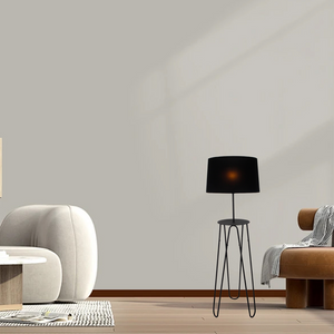 Stehlampe Various Venecia in Schwarz mit E27-Fassung