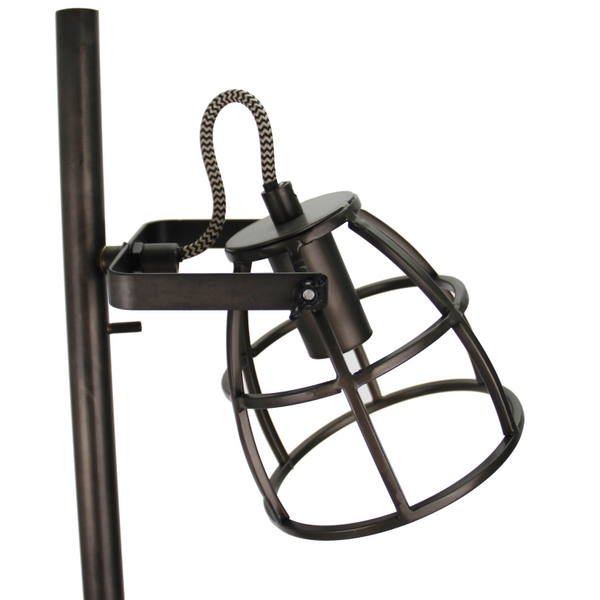 Die Various Frame Stehlampe, 2-flammig, in Schwarz, verbindet minimalistisches Design mit praktischer Funktionalität – ideal für moderne Einrichtungen.