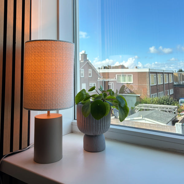 Various Lagos Tafellamp – Ø18 cm – E27 – 43 cm Hoog – Taupe