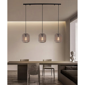 Detailaufnahme der offen gewebten Lampenschirme der Various Woven Hängelampe