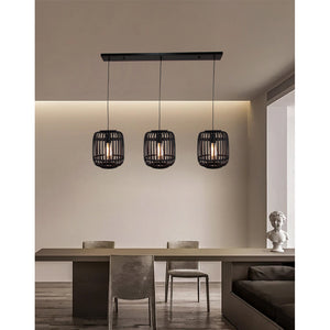 Detailaufnahme der offen gewebten schwarzen Lampenschirme der Various Woven Hängelampe