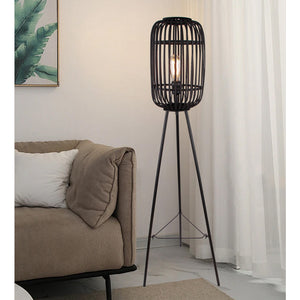 Schwarze Rattan Stehlampe von Various – modernes Boho-Design