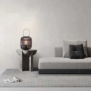 Moderne Tischlampe Woven in Schwarz mit Bambusschirm