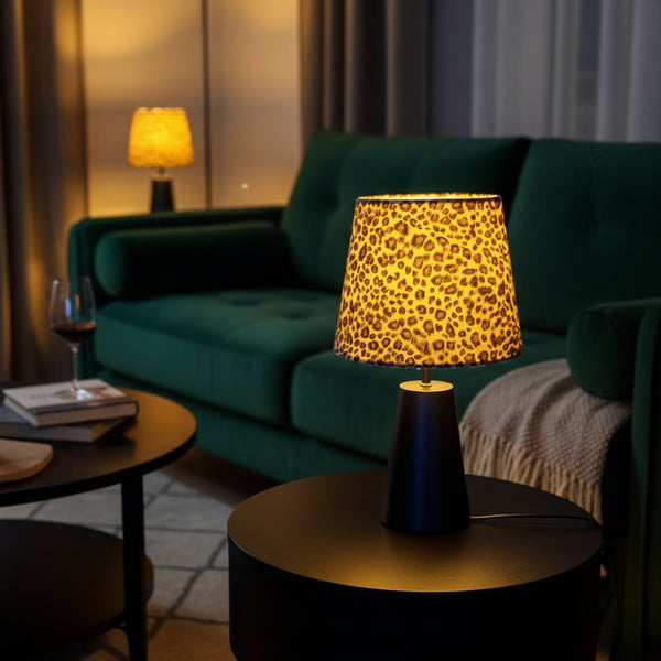 Leopard Tischlampe aus Samt – Various Leo
