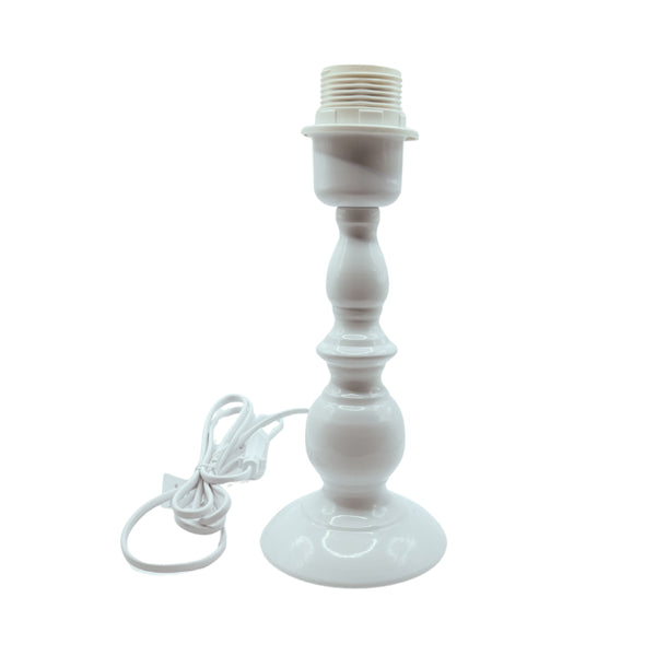 Various Metall-Lampenfuß in Weiß – Stilvolle Basis für Ihre Tischlampe (22 cm / E27)