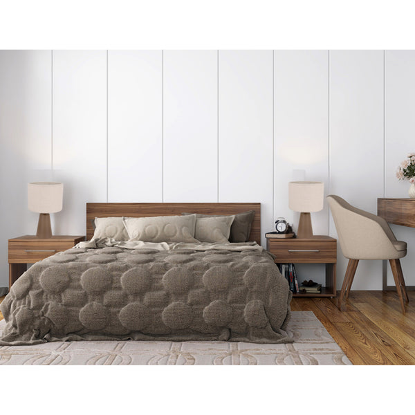 Various Faro Lampe mit Stoffschirm – elegantes Licht für jeden Raum.