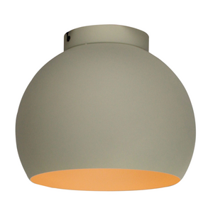 Die Various Sfera Deckenleuchte, 1-flammig, Ø25 cm, in Hellgrün aus Metall, bringt frische Farbe und elegantes Design in jeden Raum.