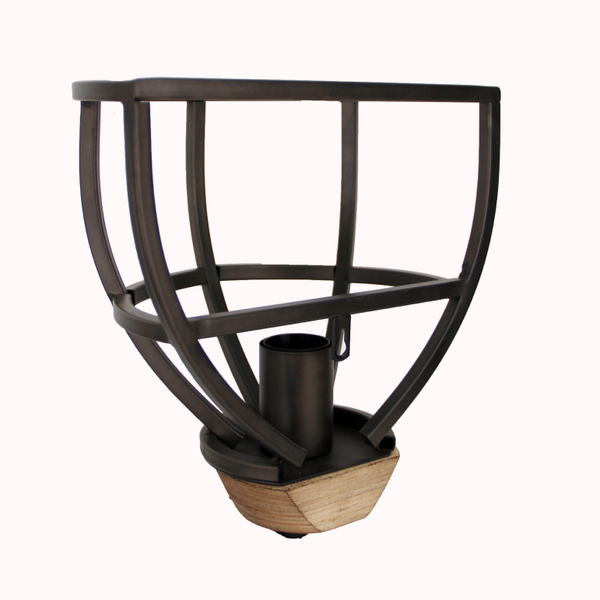 Detailansicht der schwarzen Wandleuchte Frame mit industriellem Charme. Perfekt für moderne Wohnräume und Akzentbeleuchtung.