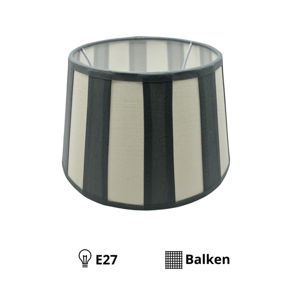 Der graue Lampenschirm Drum von Various verleiht jedem Raum eine moderne Note. Ideal für stilvolle Beleuchtungskonzepte.