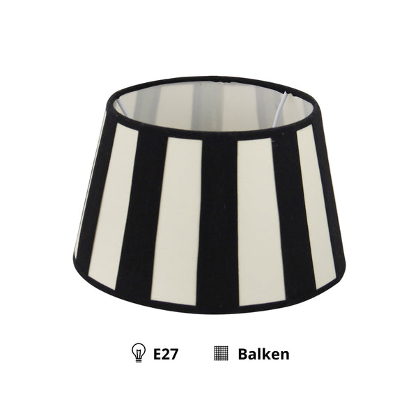 Der schwarze Lampenschirm Drum von Various bringt edlen Charme in jeden Raum. Perfekt für stimmungsvolle Beleuchtungseffekte.