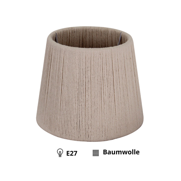 Detailansicht des beigen Lampenschirms aus der Baumwoll-Serie. Er verleiht jedem Raum eine warme, einladende Atmosphäre.