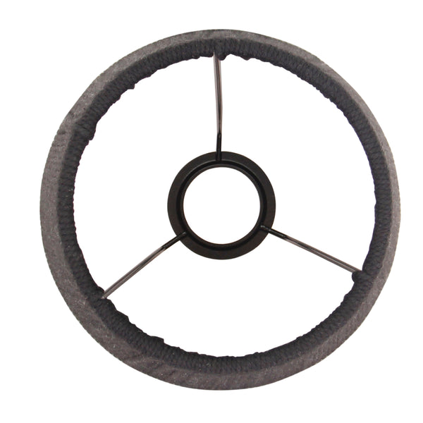 Detailansicht des schwarzen Lampenschirms Dach aus Baumwolle.