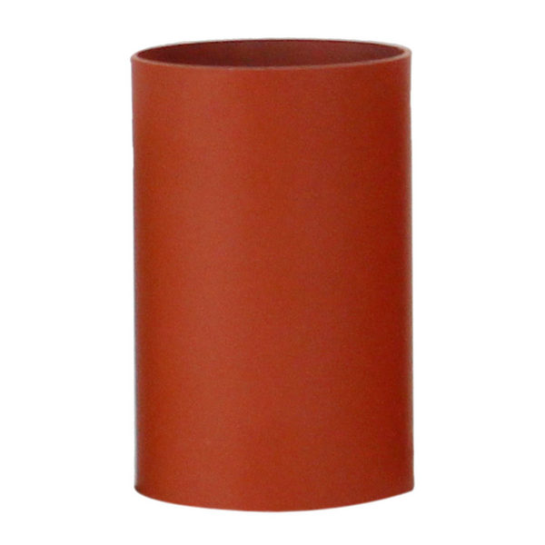 Detailaufnahme der roten Chericoni Colorato Deckenleuchte. Ihr lebhaftes Design bringt Farbe und Energie in jeden Raum.