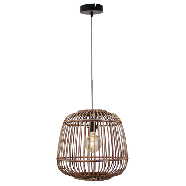 Die braune Pendelleuchte Nature Trapeze bringt ländlichen Charme in jeden Raum.