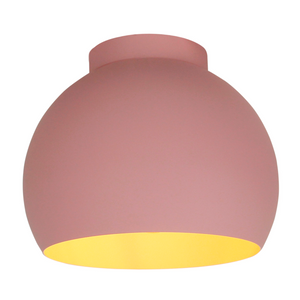 Moderne Deckenleuchte Sfera in zartem Rosa. Ihr sanftes Licht verleiht jedem Raum eine einladende Atmosphäre.