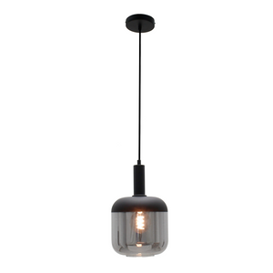 Schwarze Pendelleuchte Specchio opaco mit elegantem Design.