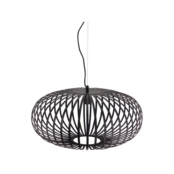 Detailaufnahme der schwarzen Pendelleuchte Curvato mit industriellem Flair. Perfekt für moderne Wohnräume und Esstische.