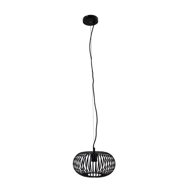 Schwarze Pendelleuchte Curvato mit industriellem Flair. Ideal für loftartige Räume und stimmungsvolle Akzente.