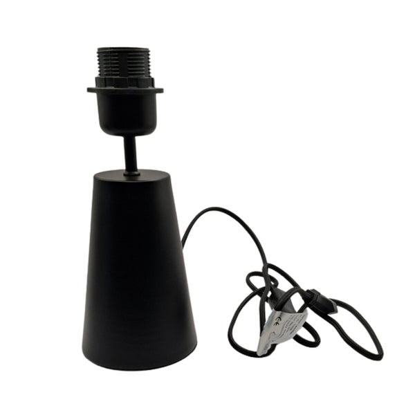 Schwarzer Lampenfuß Faro in zeitlosem Design mit einer Höhe von 22 cm. Ideal für individuelle Leuchtenkreationen.