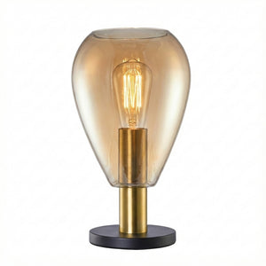 Die goldene Tischleuchte Gary verleiht jedem Raum ein modernes Flair. Ideal für stimmungsvolle Akzente auf jedem Tisch.