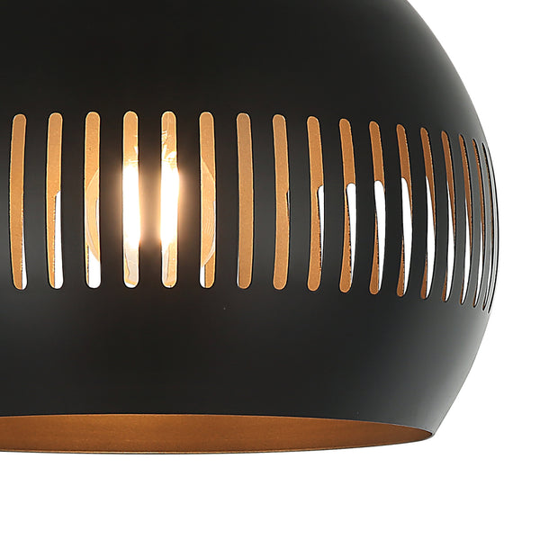 Detailaufnahme der modernen Pendelleuchte Globo in Schwarz. Ihr zeitloses Design verleiht jedem Raum einen eleganten Akzent.