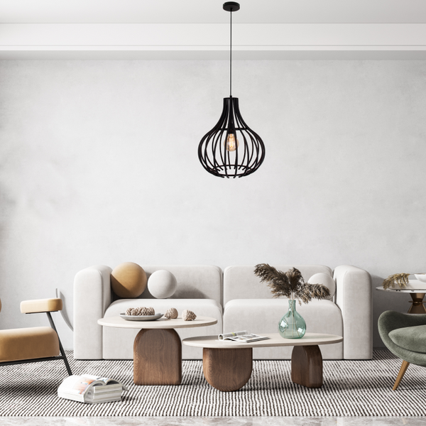 Detailansicht der modernen Pendelleuchte Cipolle in elegantem Schwarz. Ideal für stilvolle Akzente in Ihrem Zuhause.