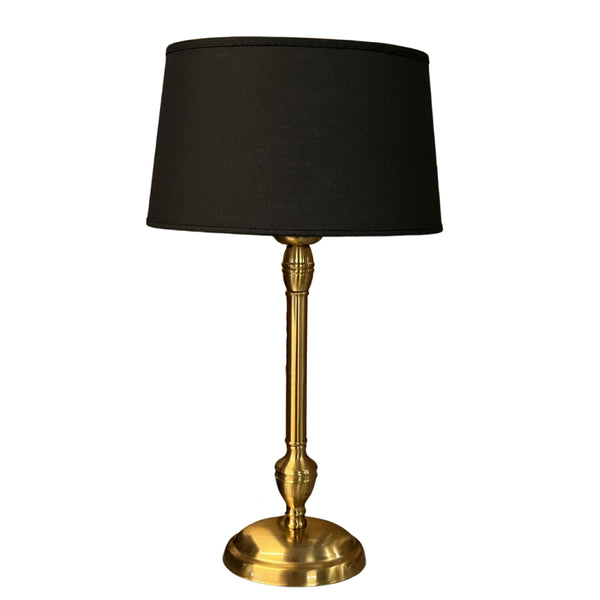 Eleganter Lampenfuß aus Messing mit 33 cm Höhe. Perfekt für eine stilvolle Tischlampe in jedem Zuhause.
