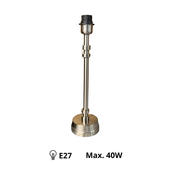 Detailaufnahme des modernen Lampenfußes in Nickel. Perfekt für stilvolle Tisch- oder Stehlampen in jedem Wohnraum.