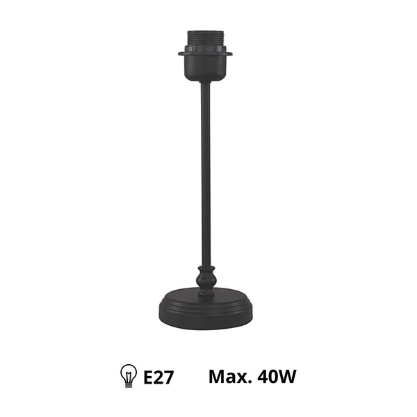 Detailaufnahme des schwarzen Lampenfußes von Various. Ideal für eine elegante Tischlampe und lässige Atmosphäre.