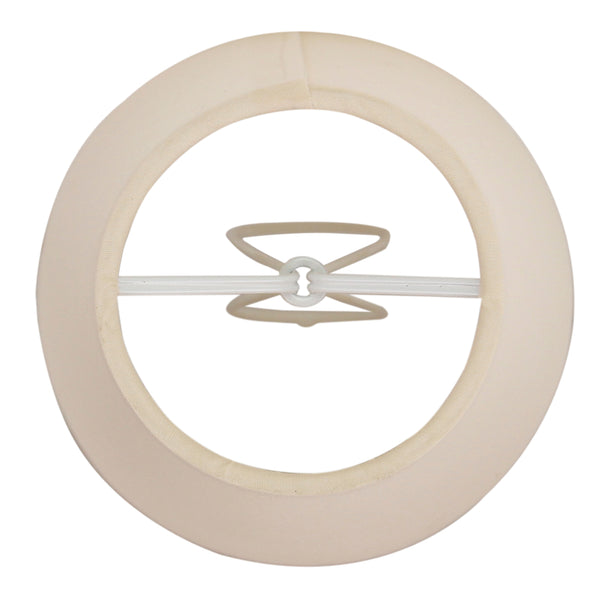 Detailaufnahme des beige Lampenschirms Top mit eleganter Form. Ideal für eine warme, einladende Beleuchtung in jedem Raum.