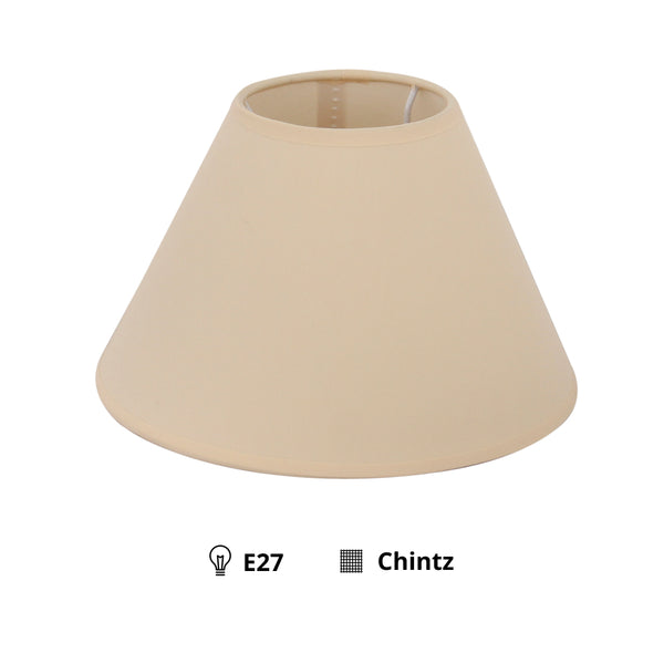 Detailaufnahme des beige Lampenschirms Top mit zeitlosem Design. Perfekt für eine gemütliche Atmosphäre in jedem Raum.