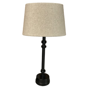 Beiger Lampenschirm Oval von Various verleiht ein gemütliches, modernes Ambiente. Ideal für stimmungsvolle Beleuchtung.