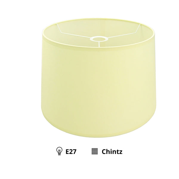 Detailaufnahme des cremefarbenen Lampenschirms Drum. Modernes Design, ideal für eine stilvolle Beleuchtung im Wohnbereich.
