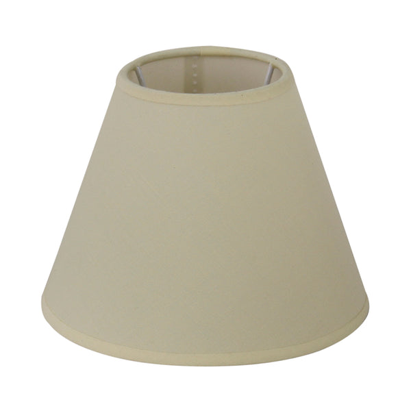 Harmonischer cremefarbener Lampenschirm mit einem Durchmesser von 16 cm. Perfekt für sanftes Licht in jedem Raum.