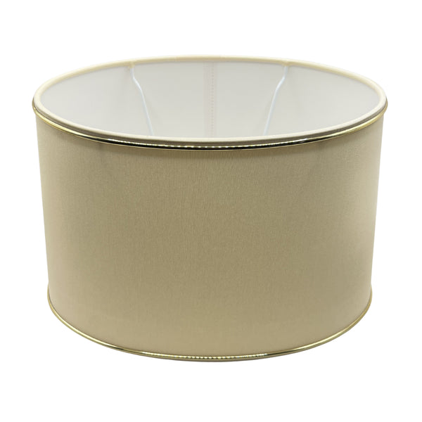 Beige Lampenschirm Oval von Various in modernem Design. Ideal für eine warme, einladende Atmosphäre in jedem Raum.