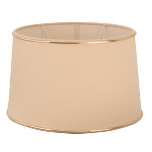 Beiger Lampenschirm Oval von Various mit goldenen Akzenten. Perfekt für eine warme und einladende Beleuchtung.