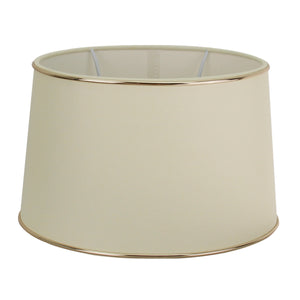 Eleganter Lampenschirm in Creme mit goldenen Akzenten. Er schafft ein warmes,ladendes Licht in jedem Wohnraum.
