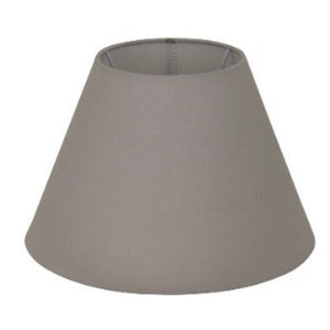 Eleganter Lampenschirm in hellgrau mit Ø25 cm für stilvolle Akzente. Perfekt für eine sanfte Raumbeleuchtung.