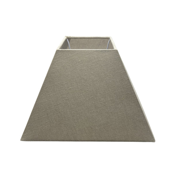 Modern gestalteter grauer Lampenschirm Quadrato mit 16 cm Höhe. Perfekt für eine stilvolle Beleuchtung in jedem Raum.