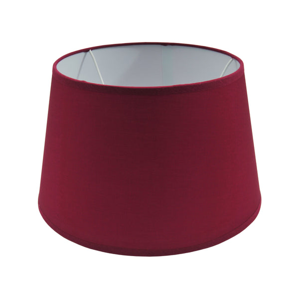 Leuchtender roter Lampenschirm Drum mit modernem Design. Er bringt Farbe und eine gemütliche Atmosphäre in jeden Raum.