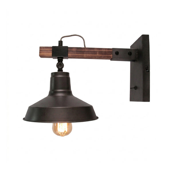 Die schwarze Wandleuchte Max vereint Metall und Holz im industriellen Stil.