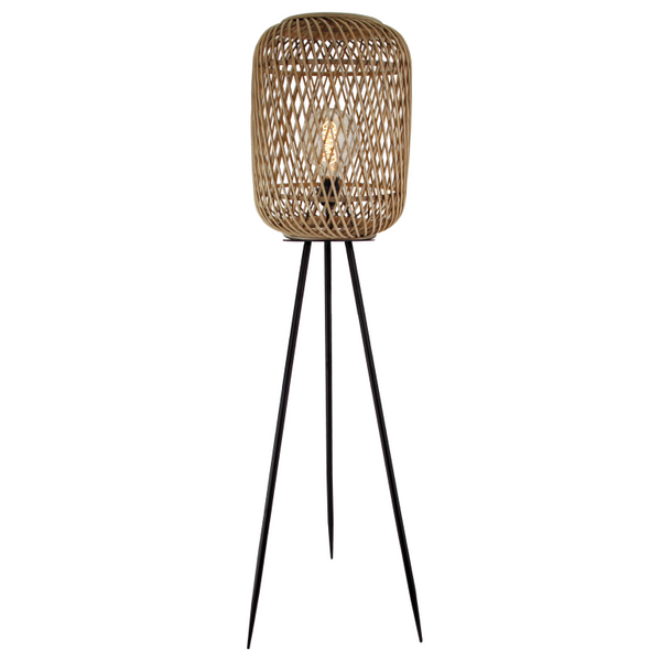 Die beige Stehleuchte Cross bringt ländlichen Charme in Ihr Zuhause. Ideal für gemütliche Abende im Wohnzimmer.