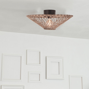 Die braune Deckenleuchte Nature Trapeze verbindet modernes Design mit natürlichem Charme.