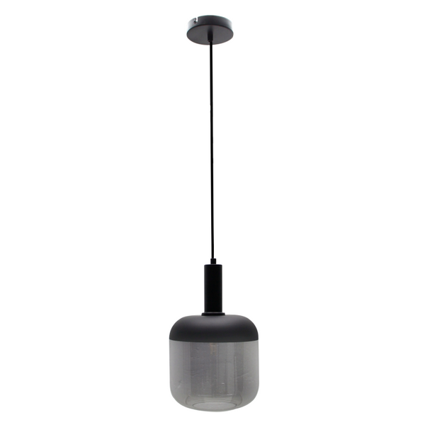 Detailansicht der schwarzen Pendelleuchte Specchio opaco. Ihr modernes Design verleiht jedem Raum einen Hauch von Eleganz.