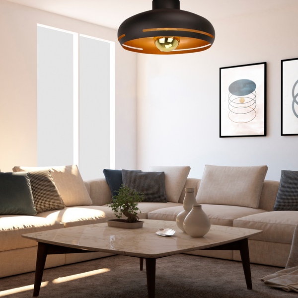 Die schwarze Deckenleuchte Streifen begeistert mit modernem Design und kreiert eine einladende Atmosphäre in jedem Raum.