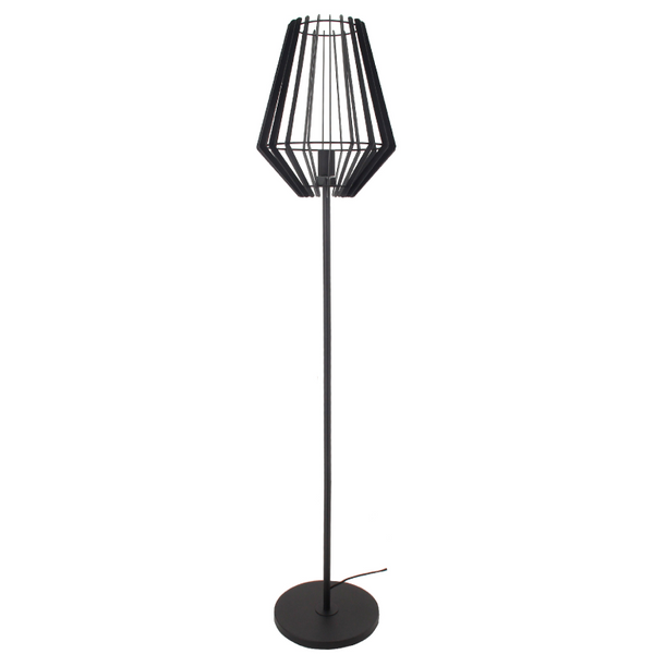Detailaufnahme der modernen Stehleuchte Tavola in elegantem Schwarz. Sie ergänzt stilvoll jedes zeitgemäße Ambiente.