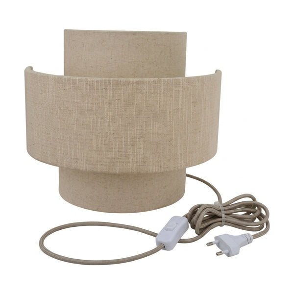 Die Trilo Wandleuchte in Beige bringt einen Hauch von Japandi-Stil in Ihr Zuhause. Ideal für eine gemütliche Atmosphäre.